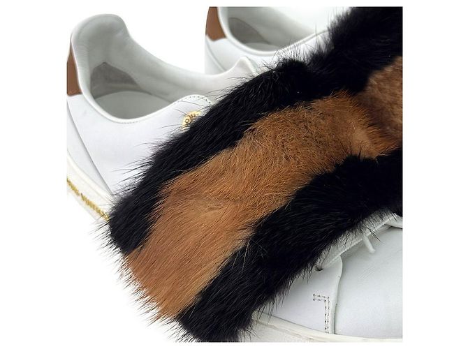 Louis Vuitton Sneakers basse Frontline in shearling e pelliccia di visone da donna Bianco Marrone - vista 12