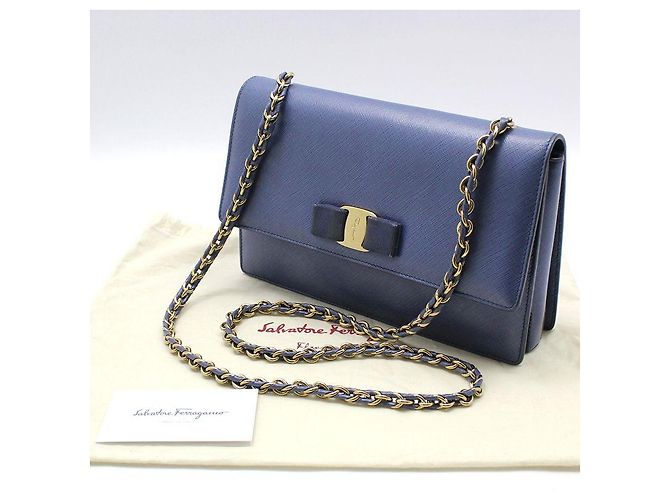Salvatore Ferragamo Borsa a tracolla Blue Leather Gold Baragini Chain Crossbody Bag - vista 2