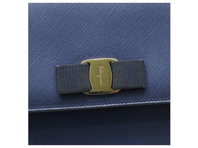 Salvatore Ferragamo Borsa a tracolla Blue Leather Gold Baragini Chain Crossbody Bag - vista 6