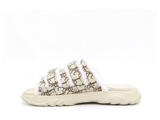 Dior Unisex-Sandalen aus Town Oblique Jacquard mit Rüschen - Ansicht 4