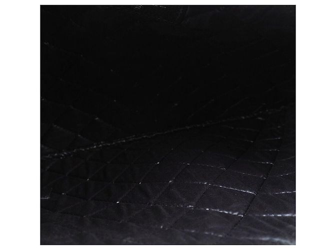 Chanel Clutch Caviar Boy Medium Negro - vista 6