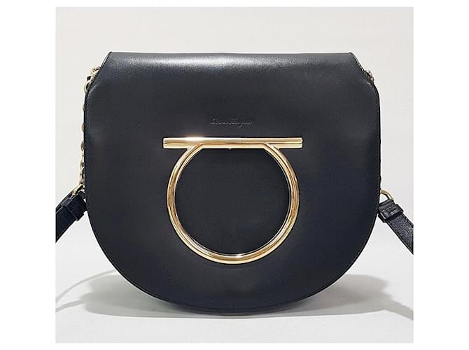 Salvatore Ferragamo Borsa Gancini Flap Medium Nero - vista 2