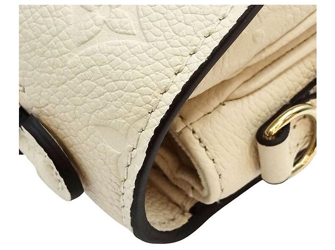Louis Vuitton Pochette Empreinte Metis East West Bianco - vista 4