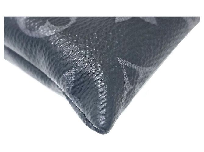 Louis Vuitton Pochette Eclipse Apollo Clutch Marron - vue 4