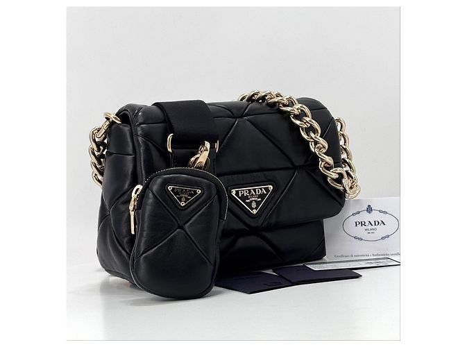 Prada Bolsa de ombro acolchoada com corrente Crossbody Black Preto - vista 4