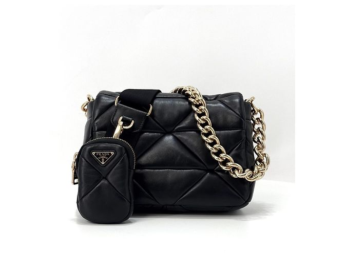 Prada Bolsa de ombro acolchoada com corrente Crossbody Black Preto - vista 5