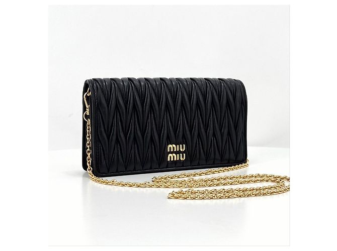 Miu Miu Borsa a tracolla trapuntata con catena Nera Nero - vista 2