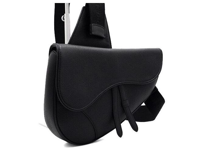 Saddle Dior Borsa a tracolla e a spalla da uomo in pelle di vitello granulata nera - vista 3