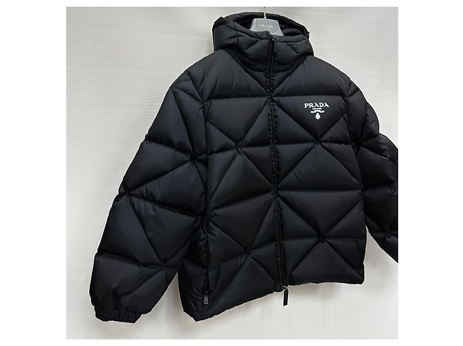 Prada Chaqueta acolchada de gabardina de Re-Nylon oversized (ajuste oversized para mujer) Multicolor - vista 3