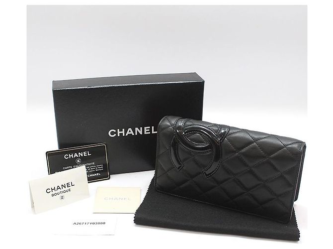 Chanel Langer Geldbeutel aus schwarzem Lammleder mit CC-Logo - Ansicht 2