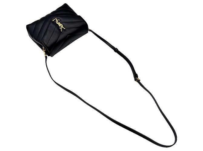 Saint Laurent Mini borsa a tracolla Lulu Toy in pelle di vitello nera con monogramma dorato Nero - vista 6