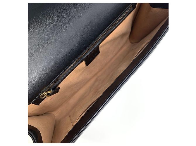 Gucci Clutch con patta trapuntata Nero - vista 8