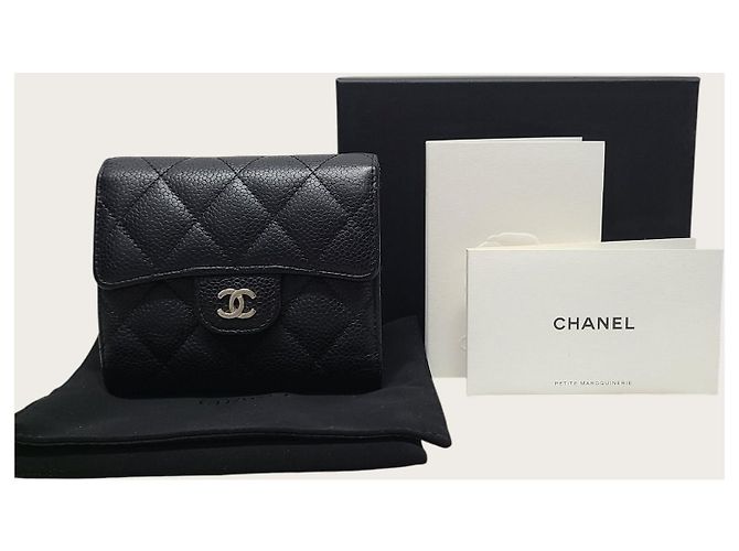 Chanel Portafoglio piccolo Classic Flap in caviar nero e argento - vista 6