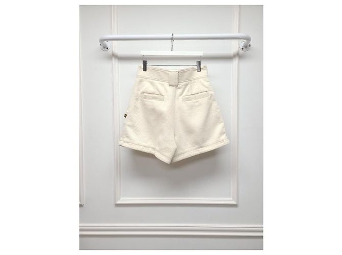 Louis Vuitton Short safari de pana beige y tono dorado Blanco - vista 5