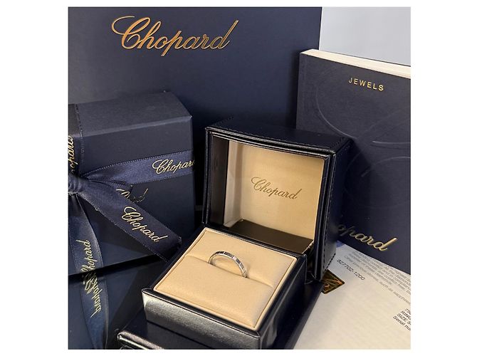 Chopard Bague Ice Cube en or blanc - vue 2