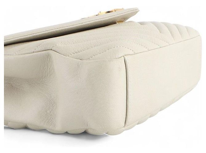 Saint Laurent Chevron College Medium Gold (Ticket de compra de grandes almacenes) Blanco - vista 5