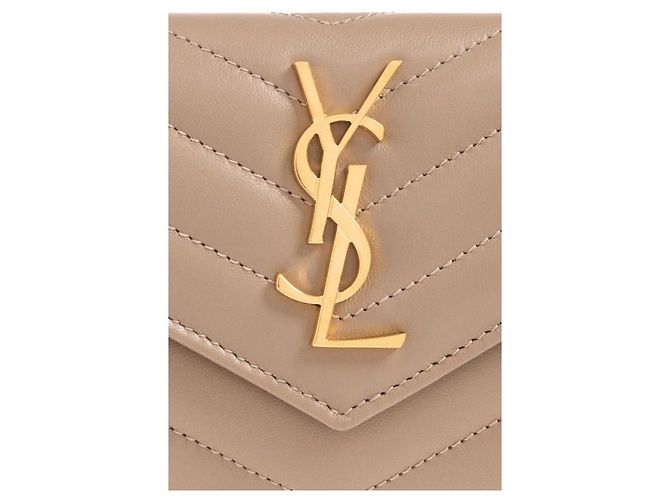 Saint Laurent Portafoglio piccolo con patta Monogram in pelle liscia trapuntata Grigio polveroso Marrone - vista 10