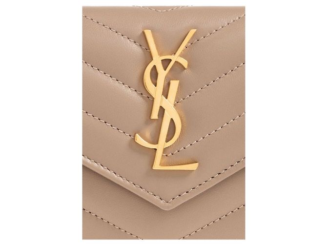 Saint Laurent Portafoglio piccolo con patta Monogram in pelle liscia trapuntata Grigio polveroso Marrone - vista 4