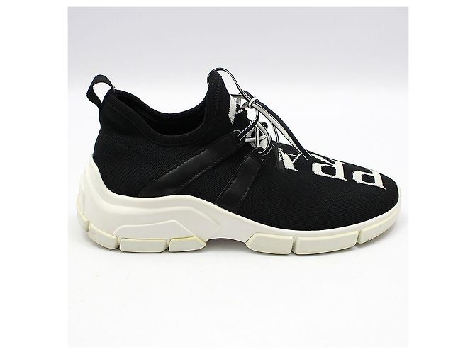 Prada Logo Stricksocken für Sneaker Weiß - Ansicht 4