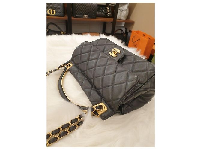 Chanel Borsa con patta con manico superiore in metallo e catena in agnello nero - vista 11