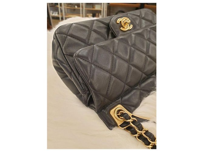 Chanel Borsa con patta con manico superiore in metallo e catena in agnello nero - vista 14