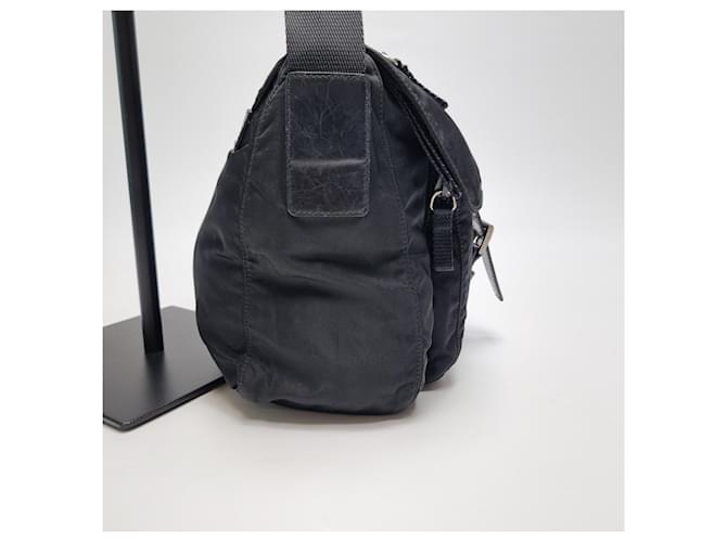 Prada Borsa a tracolla in nylon nero - vista 8