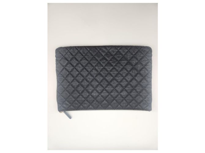 Chanel Clutch con patta serie Caviar Nero - vista 7
