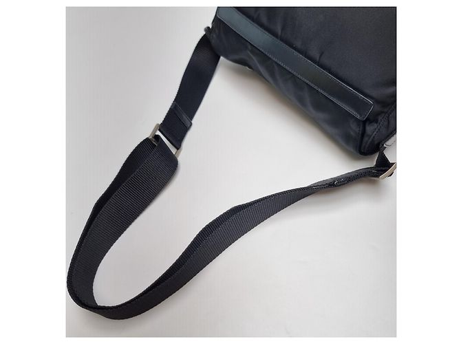 Prada Borsa a tracolla in nylon nero - vista 15