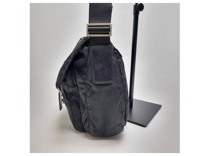 Prada Borsa a tracolla in nylon nero - vista 7