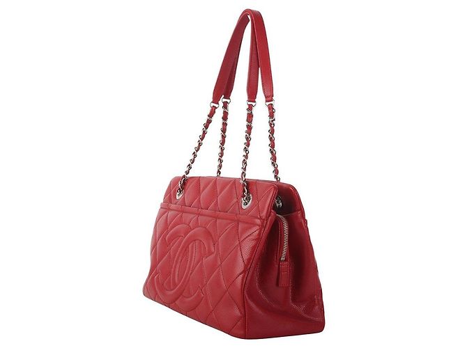 Chanel Bolso de Hombro con Cadena Soft Caviar Timeless CC Roja - vista 2