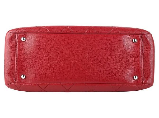 Chanel Bolso de Hombro con Cadena Soft Caviar Timeless CC Roja - vista 6