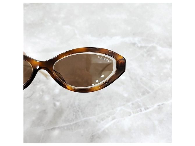 Chanel Gafas de sol ojo de gato con correa de perlas Multicolor - vista 5