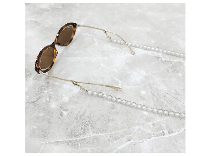 Chanel Gafas de sol ojo de gato con correa de perlas Multicolor - vista 7