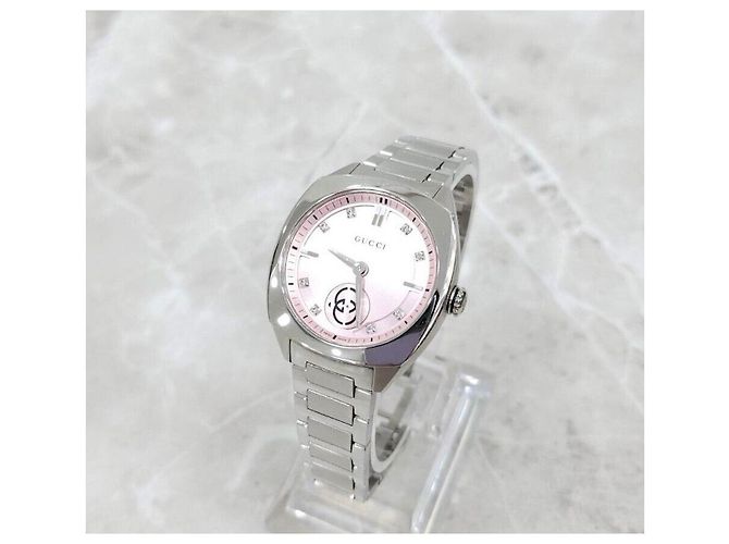Gucci Diamantbesetzte Interlocking-Uhr - Ansicht 2