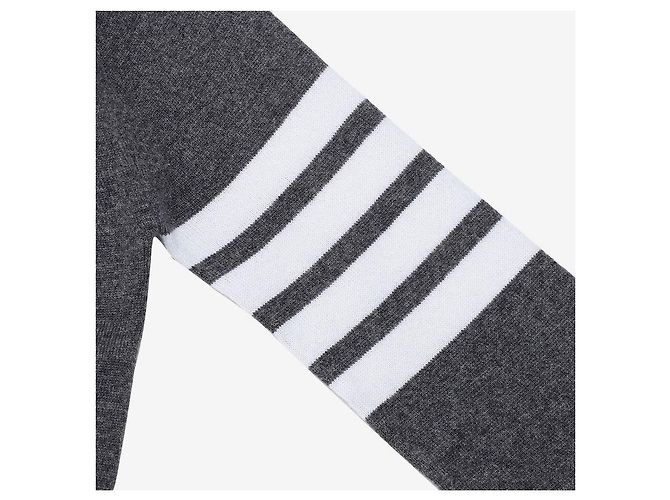 Thom Browne Klassischer Damen-Cardigan aus Kaschmir Braun - Ansicht 8