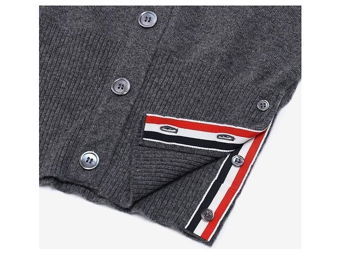 Thom Browne Klassischer Damen-Cardigan aus Kaschmir Braun - Ansicht 9