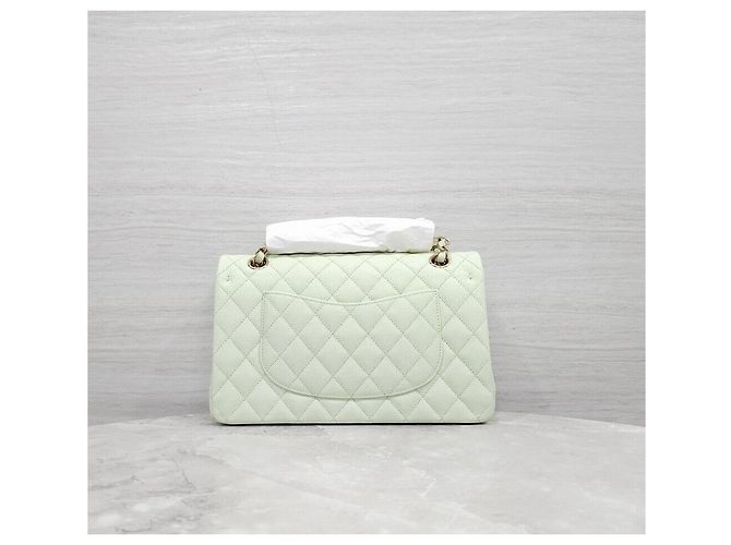 Chanel Borsa Flap con Catena Media Classic Caviar Menta Oro Champagne Verde - vista 3