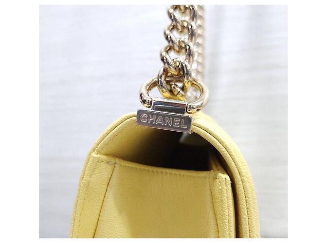 Chanel Borsa Chevron Boy Flap Bag Medium Yellow Series Giallo - vista 6