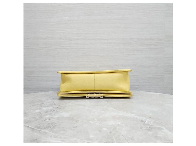 Chanel Borsa Chevron Boy Flap Bag Medium Yellow Series Giallo - vista 7