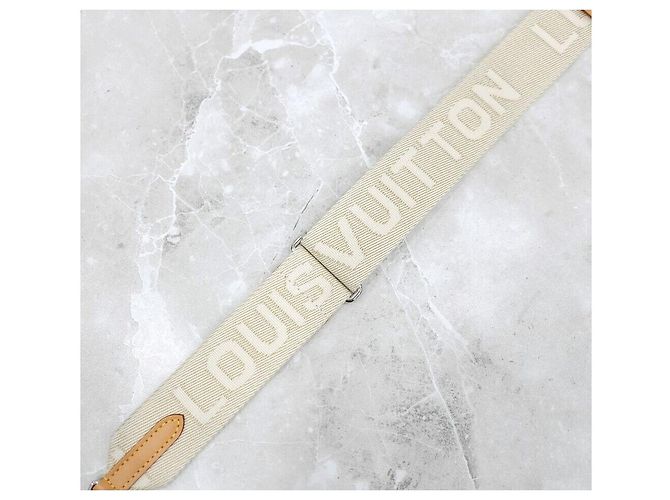 Louis Vuitton Silver Monogram Coussin Chain Bag PM Silber - Ansicht 6