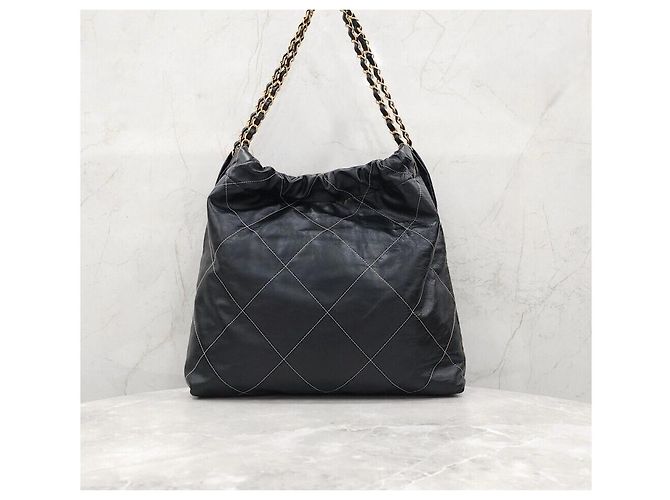 Chanel Borsa a Spalla Medium Stitch Nera con Hardware Oro Nero - vista 3