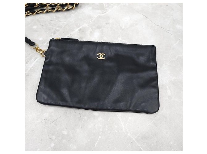 Chanel Borsa a Spalla Medium Stitch Nera con Hardware Oro Nero - vista 7