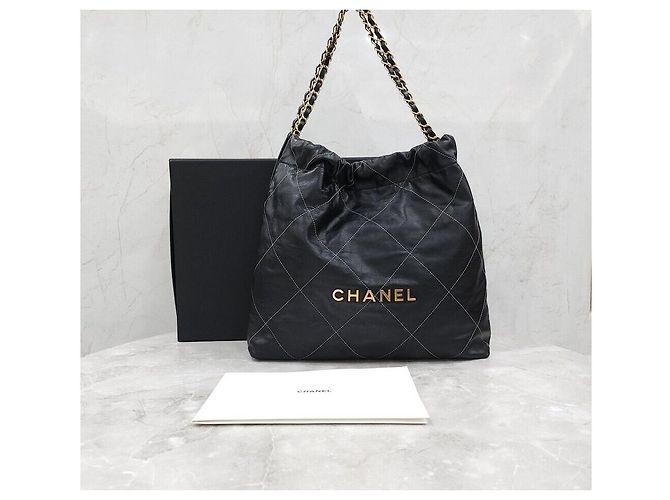 Chanel Borsa a Spalla Medium Stitch Nera con Hardware Oro Nero - vista 9