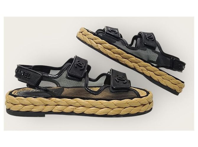 Chanel Sandali in mesh patentato con logo CC nero e chiusura in velcro - vista 5