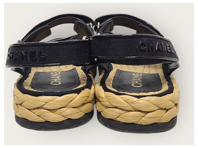 Chanel Sandali in mesh patentato con logo CC nero e chiusura in velcro - vista 7