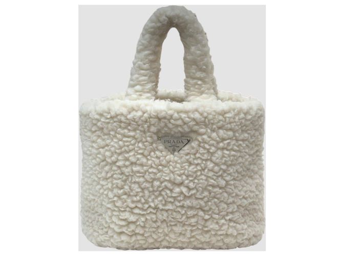Prada Wool Cashmere Shearling Triangle Logo Tote Bag Elfenbein Weiß - Ansicht 2