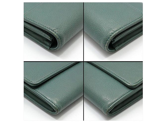 Chanel Cartera Larga Flap con Logo CC Timeless en Caviar Verde - vista 9