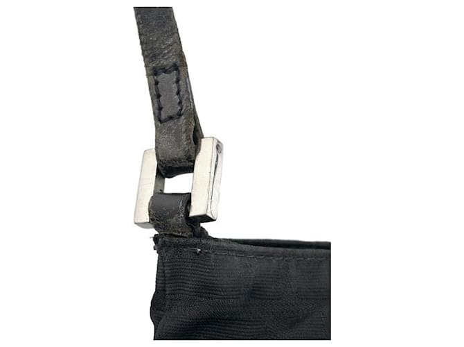 Fendi Borsa a tracolla Juka nera Nero - vista 11