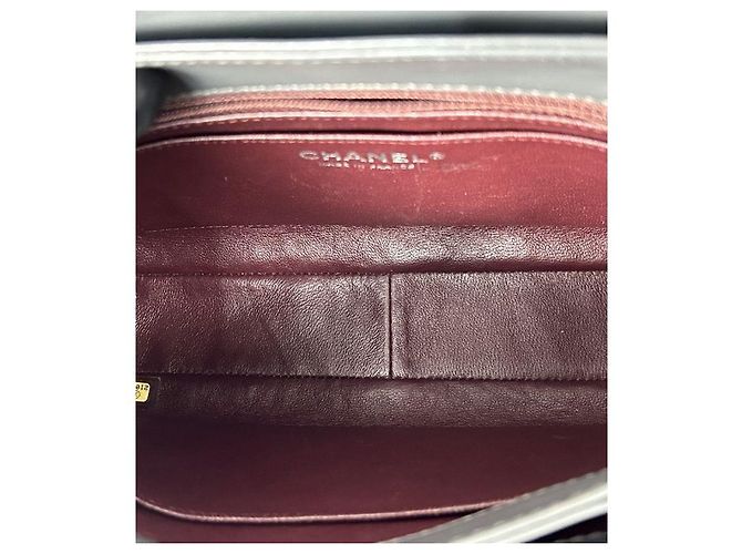 Chanel Graue Flap-Bag mit Kette Braun - Ansicht 10