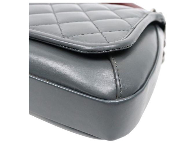 Chanel Graue Flap-Bag mit Kette Braun - Ansicht 5